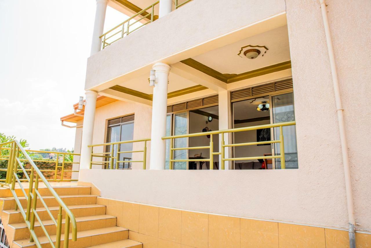 Ostello Kigali Castle Esterno foto