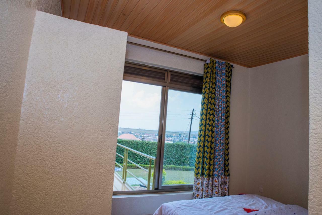 Ostello Kigali Castle Esterno foto