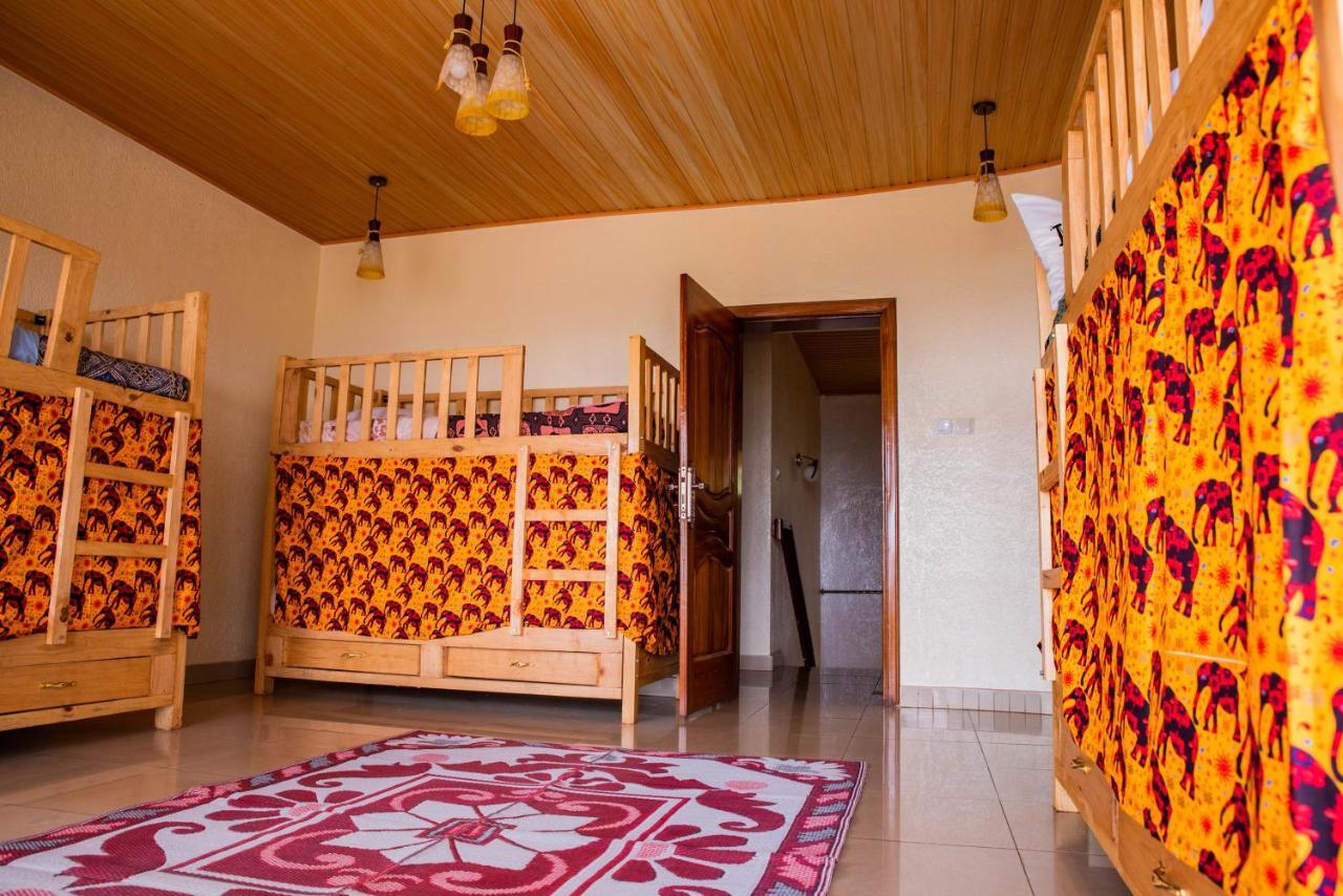 Ostello Kigali Castle Esterno foto